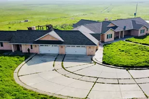 20552 Buchanan Hollow Rd, Le Grand, CA 95333 - Photo 1