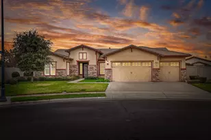 2498 Pepper Tree Ln, Manteca, CA 95336 - Photo 1