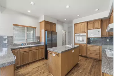 8818 Barrister Lane, Fair Oaks, CA 95628 - Photo 11