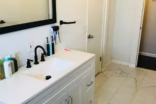 1010 E D St, Oakdale, CA 95361 - Photo 5