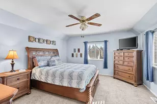 427 Golf Cir W, Manteca, CA 95337 - Photo 19