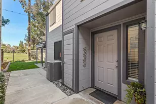 427 Golf Cir W, Manteca, CA 95337 - Photo 5