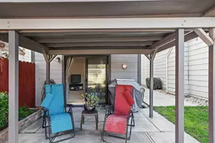 427 Golf Cir W, Manteca, CA 95337 - Photo 29