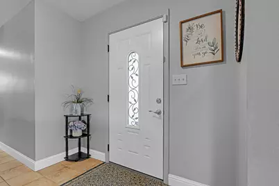 6221 Jack London Circle, Sacramento, CA 95842 - Photo 9