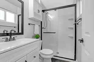 6221 Jack London Cir, Sacramento, CA 95842 - Photo 21