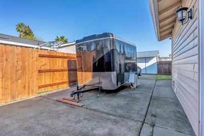 6221 Jack London Circle, Sacramento, CA 95842 - Photo 37