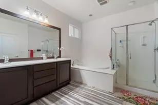 10525 Lake Point Ave, Stockton, CA 95219 - Photo 27