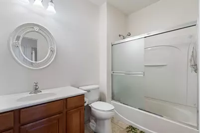 10525 Lake Point Avenue, Stockton, CA 95219 - Photo 15