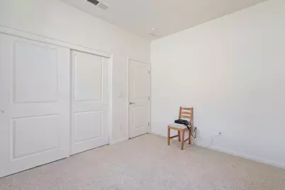 10525 Lake Point Avenue, Stockton, CA 95219 - Photo 11