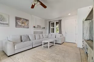 10525 Lake Point Ave, Stockton, CA 95219 - Photo 7