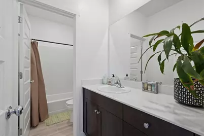 898 Lake Park Circle, Galt, CA 95632 - Photo 17