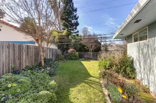 4040 Parkside Ct, Sacramento, CA 95822 - Photo 39