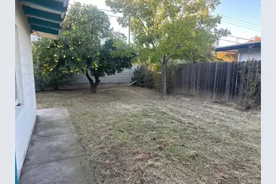 5504 55th Street, Sacramento, CA 95820 - Photo 23