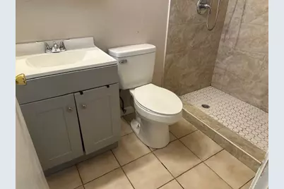 5504 55th Street, Sacramento, CA 95820 - Photo 13