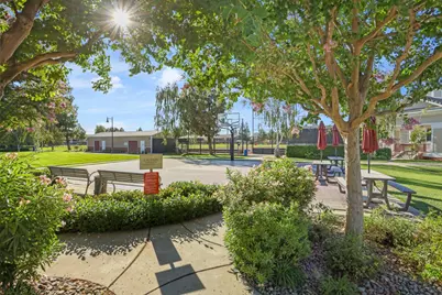 2439 Appleleaf Lane, Manteca, CA 95336 - Photo 49