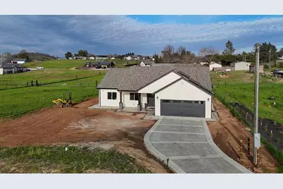 2775 Village Dr, Ione, CA 95640 - Photo 13