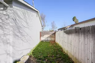 10350 Birmingham Way, Rancho Cordova, CA 95670 - Photo 33