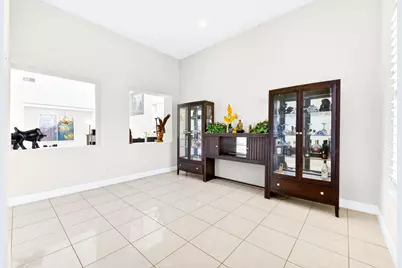 7905 Kawana Court, Sacramento, CA 95829 - Photo 9