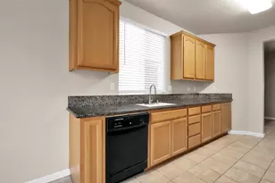 7418 Sun Reign Ln, Sacramento, CA 95823 - Photo 9