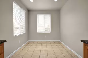 7418 Sun Reign Ln, Sacramento, CA 95823 - Photo 7