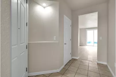 7418 Sun Reign Lane, Sacramento, CA 95823 - Photo 11