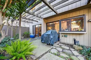 1055 Commons Dr, Sacramento, CA 95825 - Photo 31