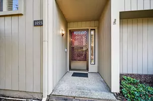 1055 Commons Dr, Sacramento, CA 95825 - Photo 3