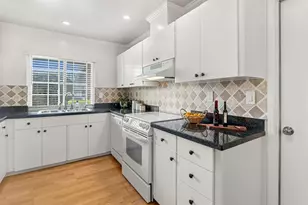 3131 Grand Lake Dr, Fremont, CA 94555 - Photo 7