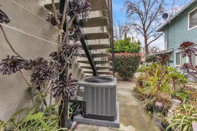 1369 Del Rio Circle #D, Concord, CA 94518 - Photo 5