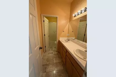 1821 Avo Way, Manteca, CA 95337 - Photo 9