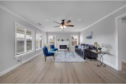 2059 Country Club Boulevard, Stockton, CA 95204 - Photo 11