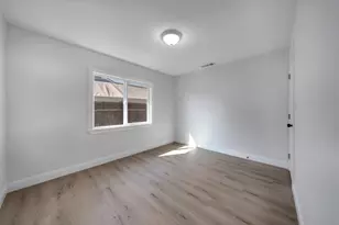 2059 Country Club Blvd, Stockton, CA 95204 - Photo 33