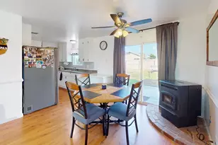 1929 Glenmore Dr, Olivehurst, CA 95961 - Photo 29