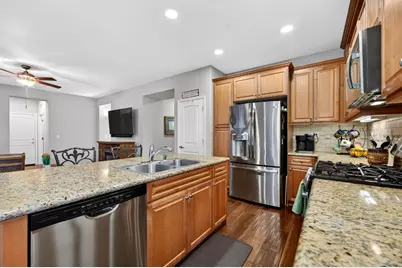 9763 Dartwell Way, Sacramento, CA 95829 - Photo 37