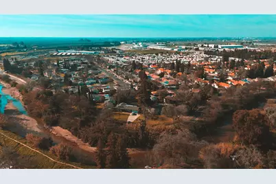 1541 W North Bear Creek Drive, Merced, CA 95348 - Photo 27