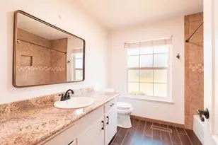 1541 W North Bear Creek Dr, Merced, CA 95348 - Photo 11