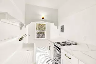 1517 17th St, Sacramento, CA 95811 - Photo 9