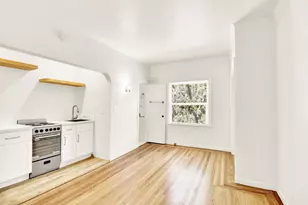 1517 17th St, Sacramento, CA 95811 - Photo 11