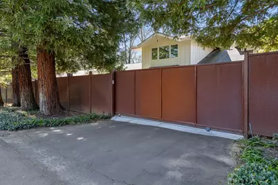 1987 Maple Glen Road, Sacramento, CA 95864 - Photo 79