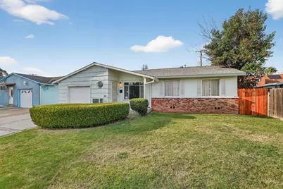 2113 Yorkshire Road, Sacramento, CA 95815 - Photo 3