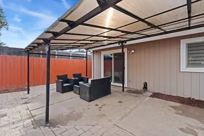 943 Rancho Roble Way, Sacramento, CA 95834 - Photo 27