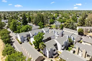 8252 8252 Center Pkwy, Sacramento, CA 95823 - Photo 3