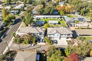 5841 Del Campo Ln, Carmichael, CA 95608 - Photo 13