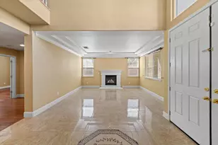 631 Rogers Cir, Folsom, CA 95630 - Photo 9