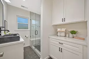 3422 David Way, Sacramento, CA 95820 - Photo 25