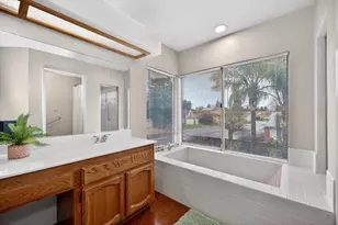 9512 Hutton Dr, Elk Grove, CA 95758 - Photo 63