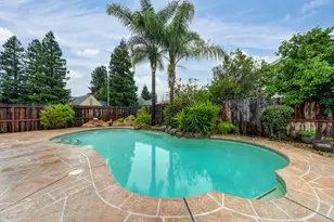 9512 Hutton Dr, Elk Grove, CA 95758 - Photo 71