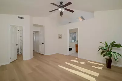 5722 Laguna Quail Way, Elk Grove, CA 95758 - Photo 21