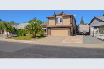 5722 Laguna Quail Way, Elk Grove, CA 95758 - Photo 3