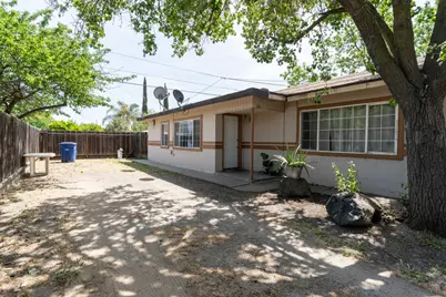 1109 Center Avenue, Dos Palos, CA 93620 - Photo 1